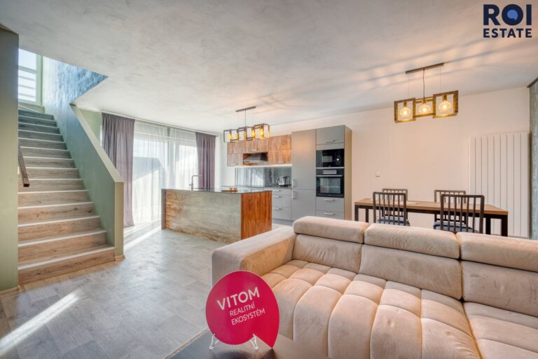 Pronájem bytu 4+kk, 113 m² – Mokrá-Horákov – Mokrá