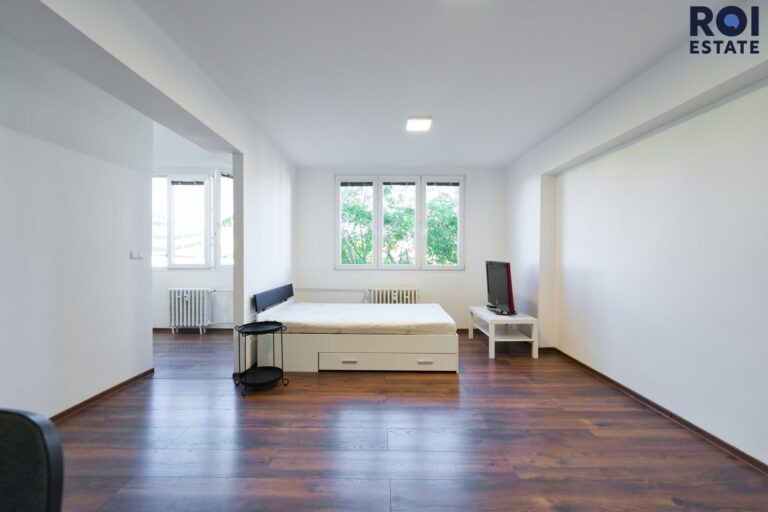 Pronájem byty 1+1, 41 m² – Benešov