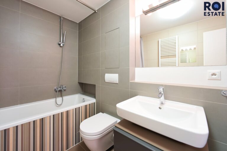 Pronájem bytu 2+kk, 62 m² – vč. garážového stání- Brno, Košinova – Královo Pole