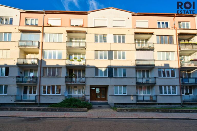 Pronájem byty 1+1, 41 m² – Benešov