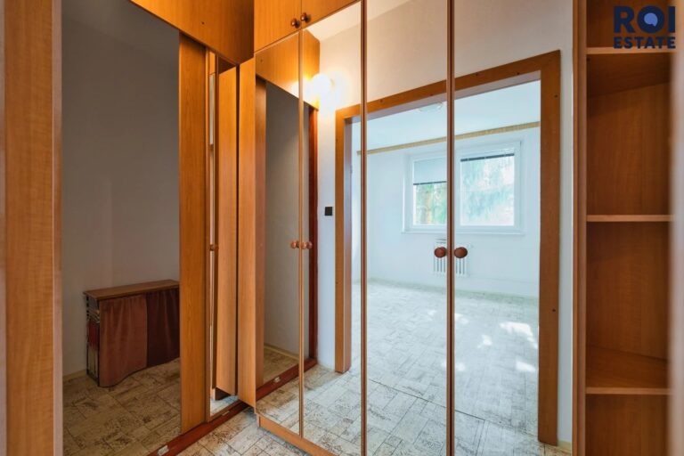 Prodej bytu 2+1 60 m², Újezd u Průhonic
