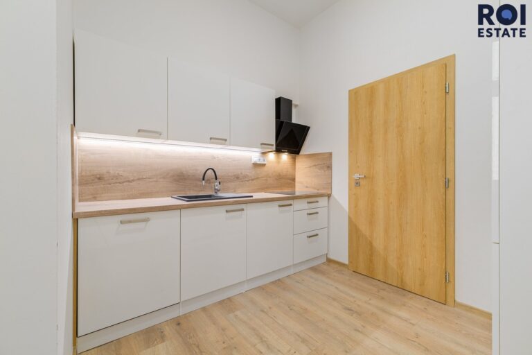 Prodej bytu 2+1, 64 m² – Opava – Předměstí