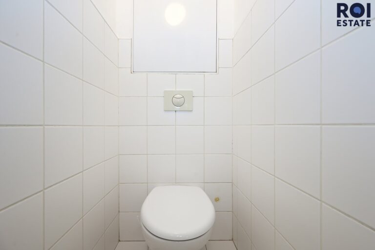 Prostorný byt 3+1 s lodžií přímo u metra Ládví – Praha Kobylisy