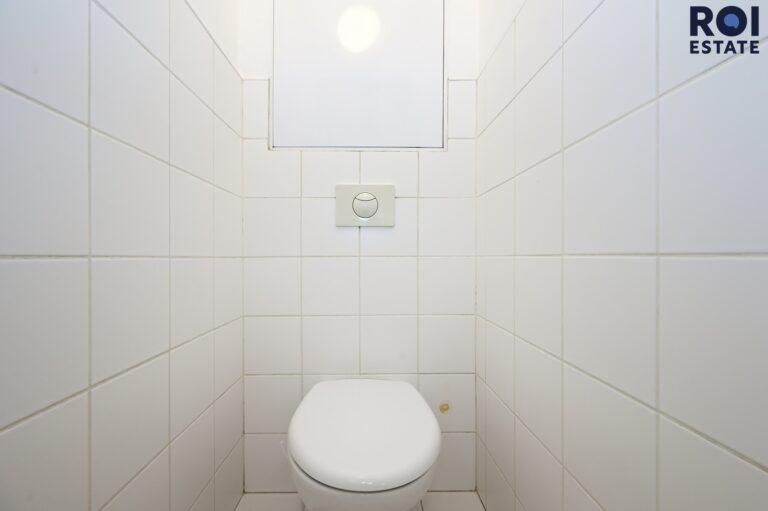 Prostorný byt 3+1 s lodžií přímo u metra Ládví – Praha Kobylisy
