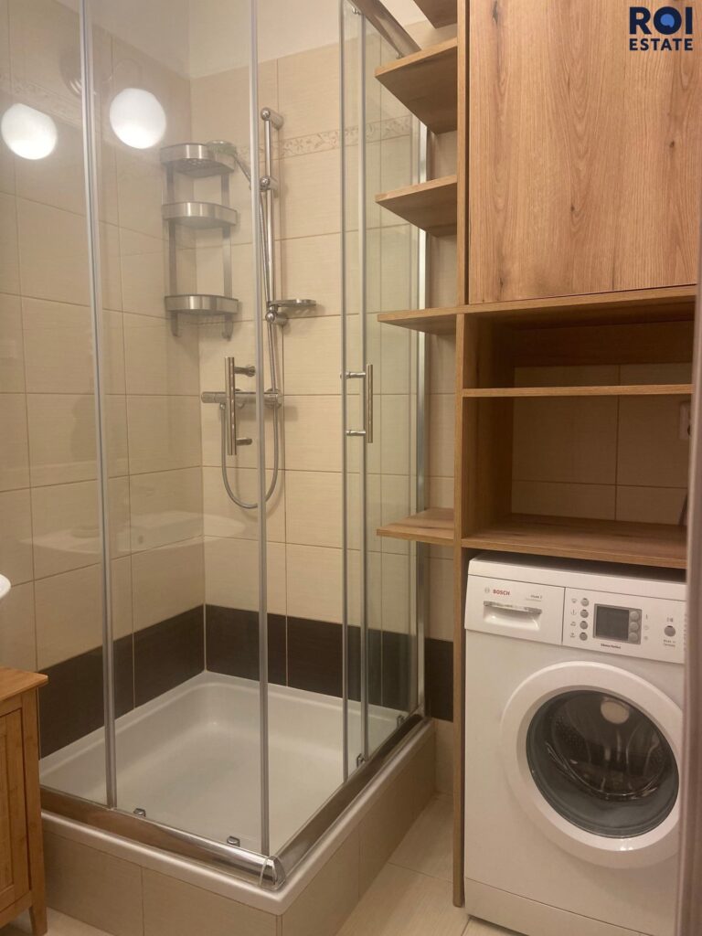 Pronájem bytu 2+1, 67 m² ulice Merhautova, terasa a zahrada