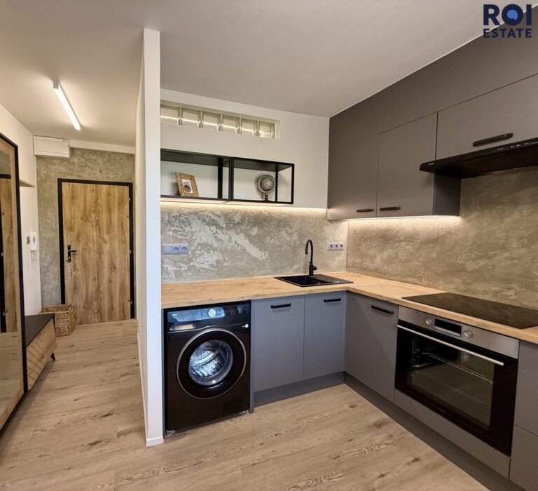 Pronájem byty 1+1 po kompletní rekonstrukci, lodžie, design a lokalita rozhodnou