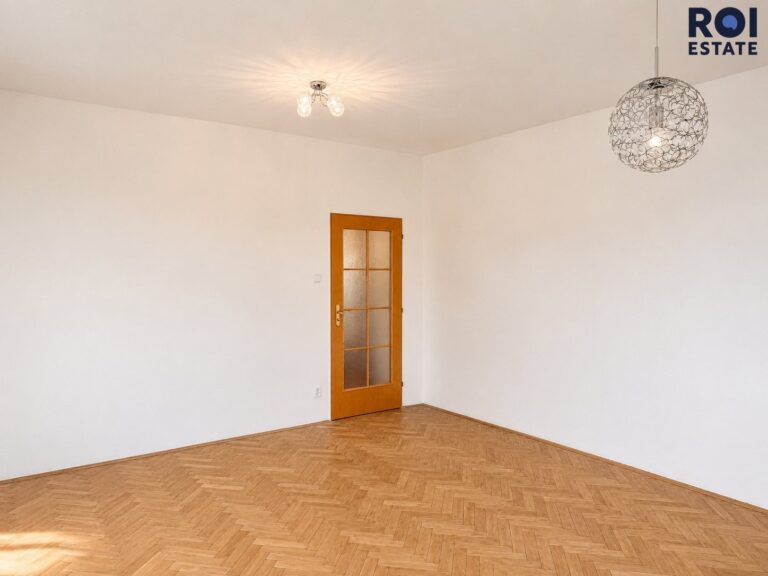 Pronájem bytu 3+1 72 m² + balkon + sklep , Brno – Královo Pole, ulice Ruská, TOP LOKALITA!