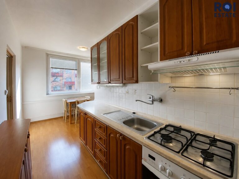 Pronájem zrekonstruovaného bytu 2+1 s balkonem, 61 m² – Brno – Komín