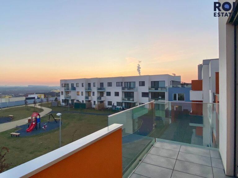 Pronájem byty 2+kk, 63 m² – Praha – Dolní Počernice
