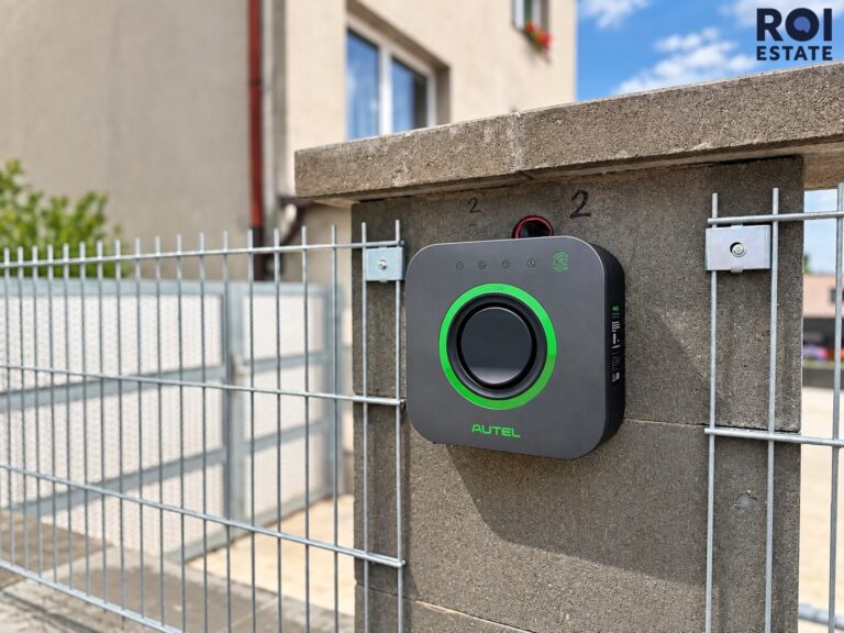 Pronájem bytu 2+1 s balkonem v novostavbě 54 m², parkovací stání, klimatizace, zahrádka, sklep – Nová Ves