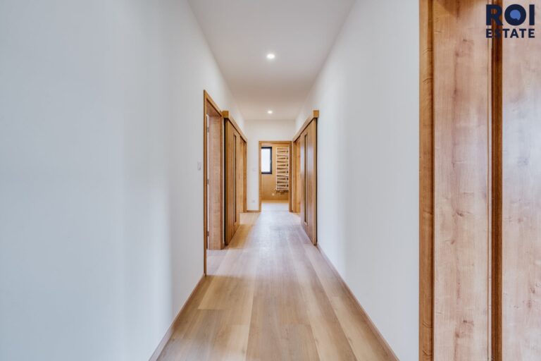 Prodej rodinného domu, celková ploha pozemku je 655 m2 , užitná plocha domu 133 m², Blažovice, Panská