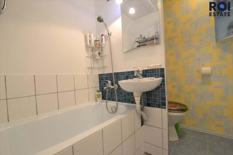 Pronájem útulného bytu 1+1, 34 m² s balkónem 4 m² – Šlapanice, ul. Brněnská