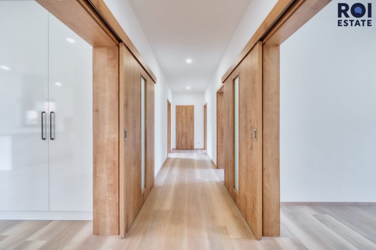 Prodej rodinného domu, celková ploha pozemku je 655 m2 , užitná plocha domu 133 m², Blažovice, Panská