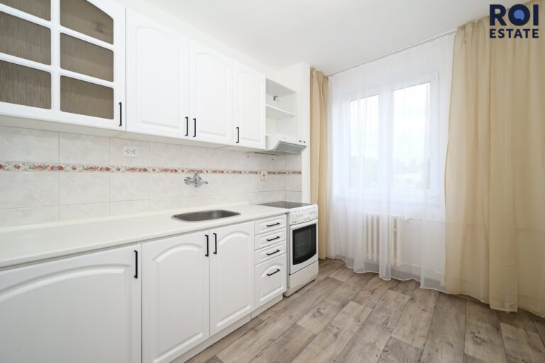 Byt 3+1 s lodžií – Kamenice, Ringhofferova