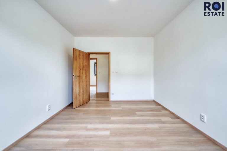 Prodej rodinného domu, celková ploha pozemku je 655 m2 , užitná plocha domu 133 m², Blažovice, Panská