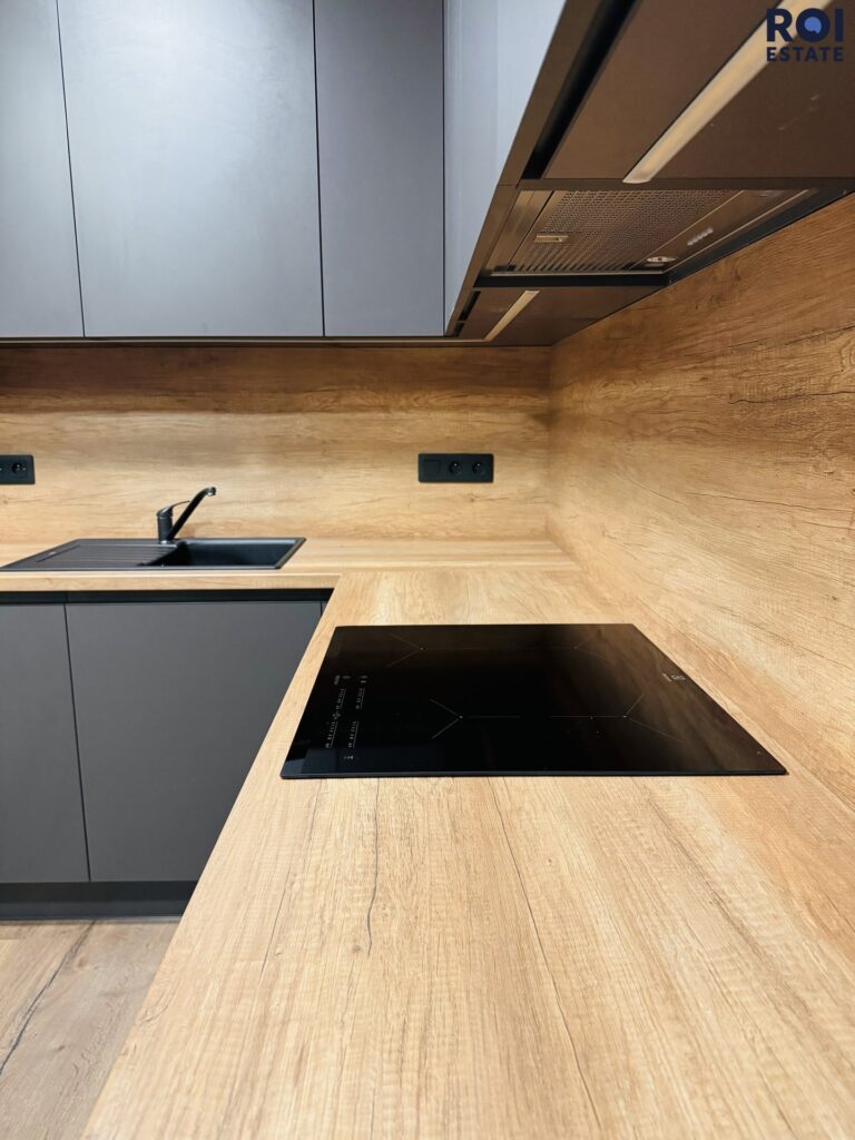 Pronájem bytu 2+kk, 63 m² s terasou a parkovicím stáním, Kolbenova – Praha – Vysočany