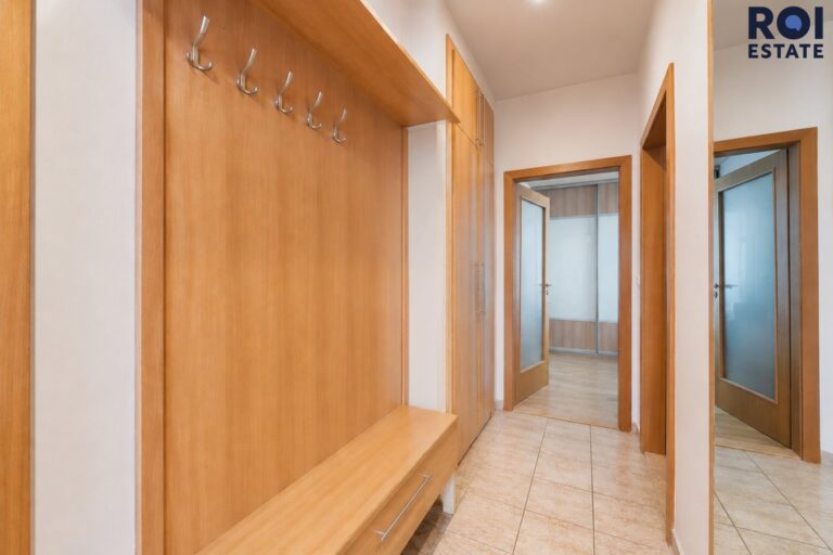 Prodej světlého 3+1 (73 m²) s balkonem na pomezí Lesné a Černých Polí – ul. Marie Majerové, Brno