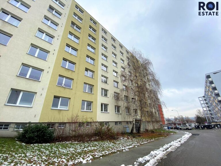 Pronájem prostorného bytu 1+1 s balkonem 45m² – Brno – Černovice
