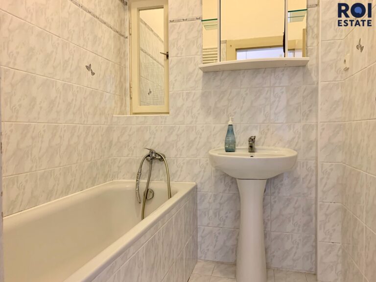 Pronájem bytu 2+kk 66m² s balkonem, Kladno – Kročehlavy