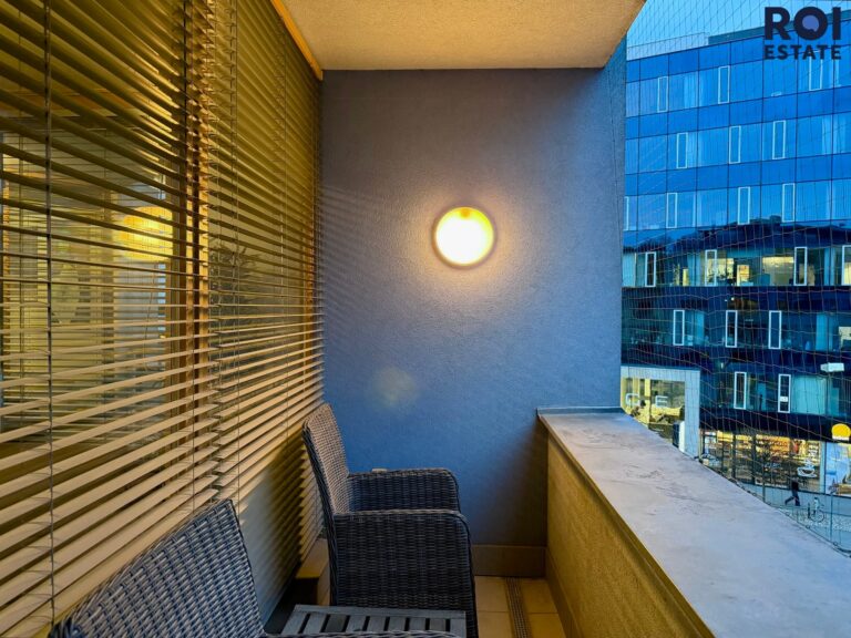 Pronájem vybaveného bytu 3+kk 85 m², Brno – Staré Brno s krásnou lodžií 11 m2, skladem 2,4m2 a parkováním  12m2