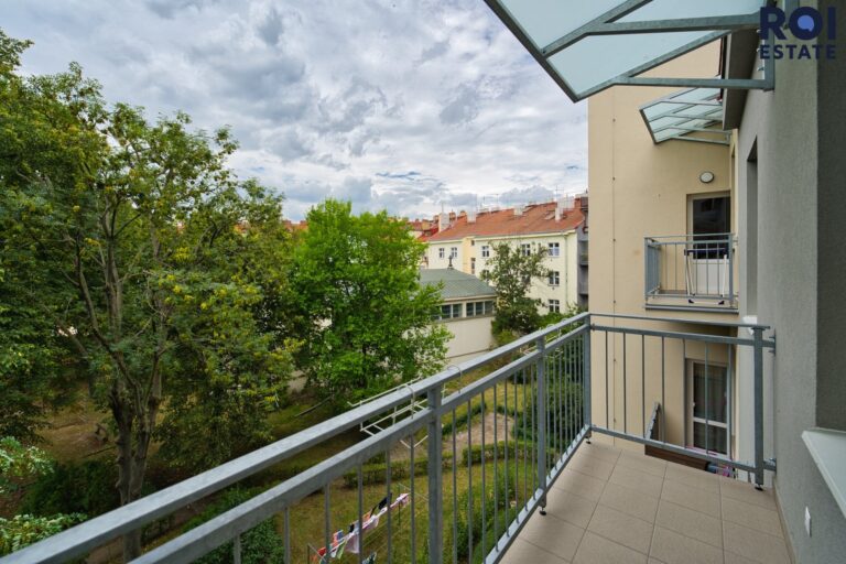 Pronájem bytu 2+1 52 m² s balkonem, Praha – Vysočany
