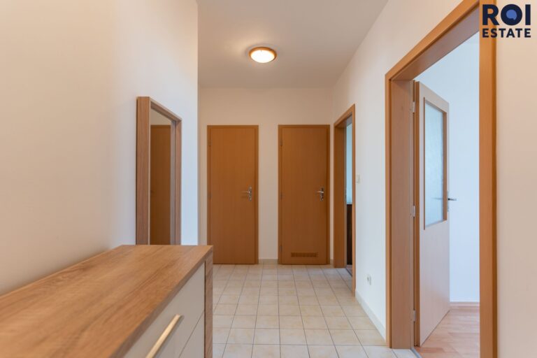 Pronájem bytu 3+kk 73 m², Praha – Horní Měcholupy