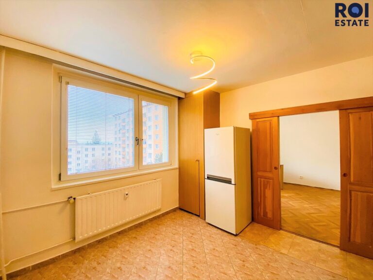 Pronájem prostorného bytu 1+1 s balkonem 45m² – Brno – Černovice