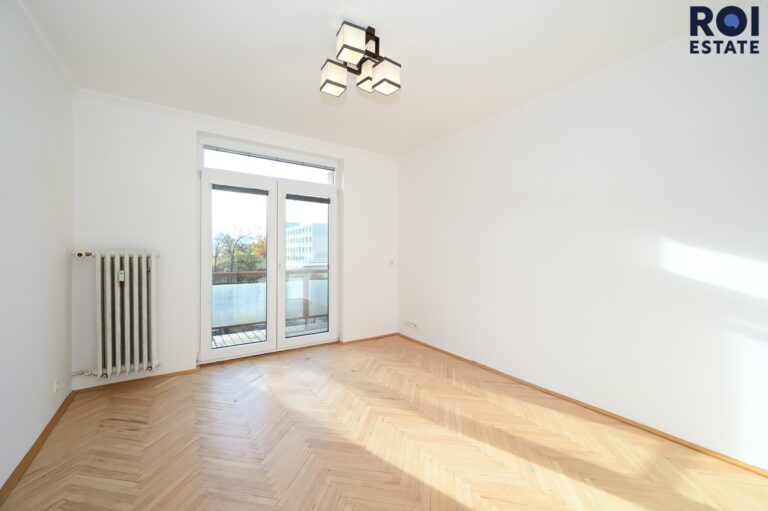Pronájem bytu 2+1 58 m² s balkonem, Kladno – Kročehlavy
