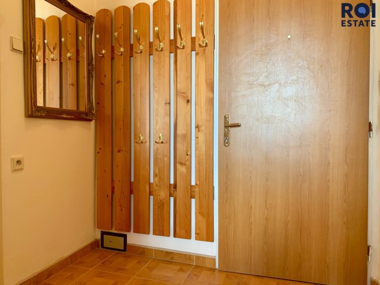 Pronájem bytu 2+kk 66m² s balkonem, Kladno – Kročehlavy