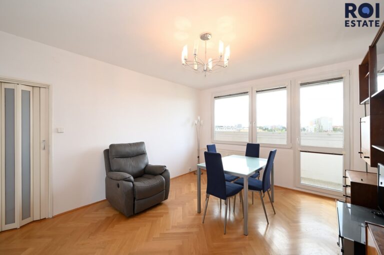 Pronájem bytu 3+1 54 m², Praha – Žižkov