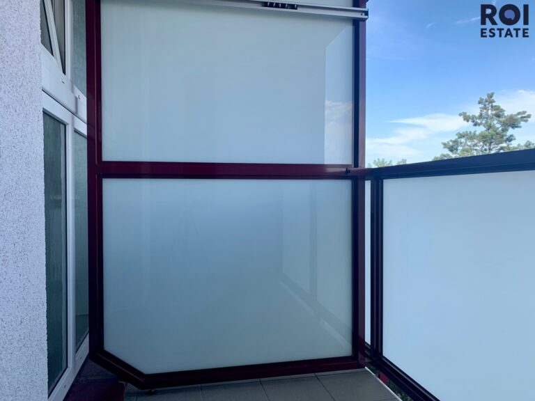 Pronájem bytu 2+kk 66m² s balkonem, Kladno – Kročehlavy